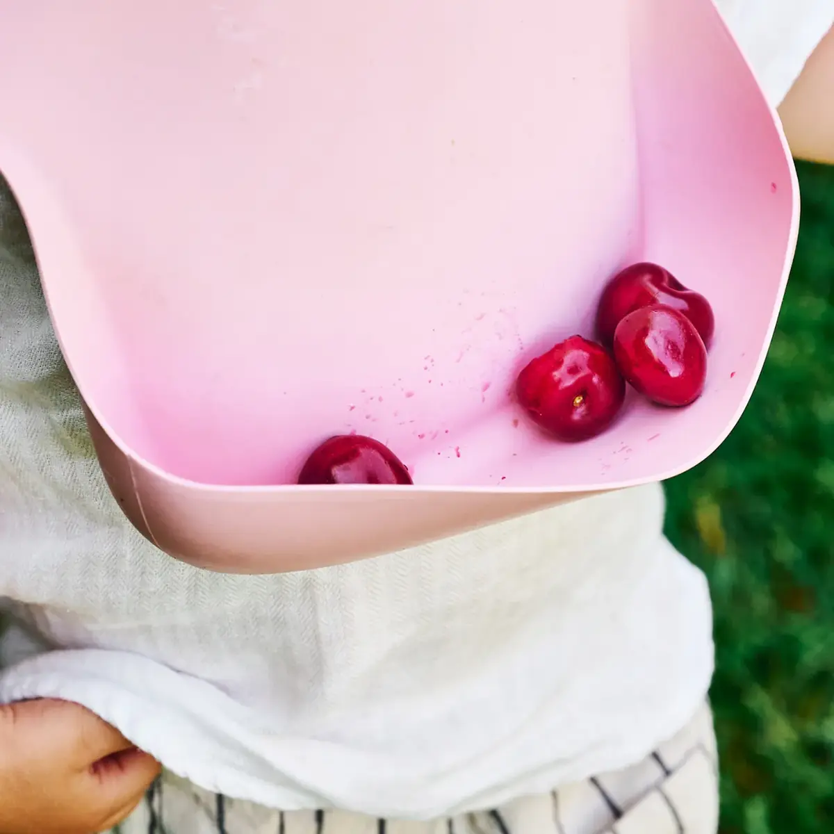 OiOi Silikon Mama Önlüğü 6+ Ay Velvet Rose