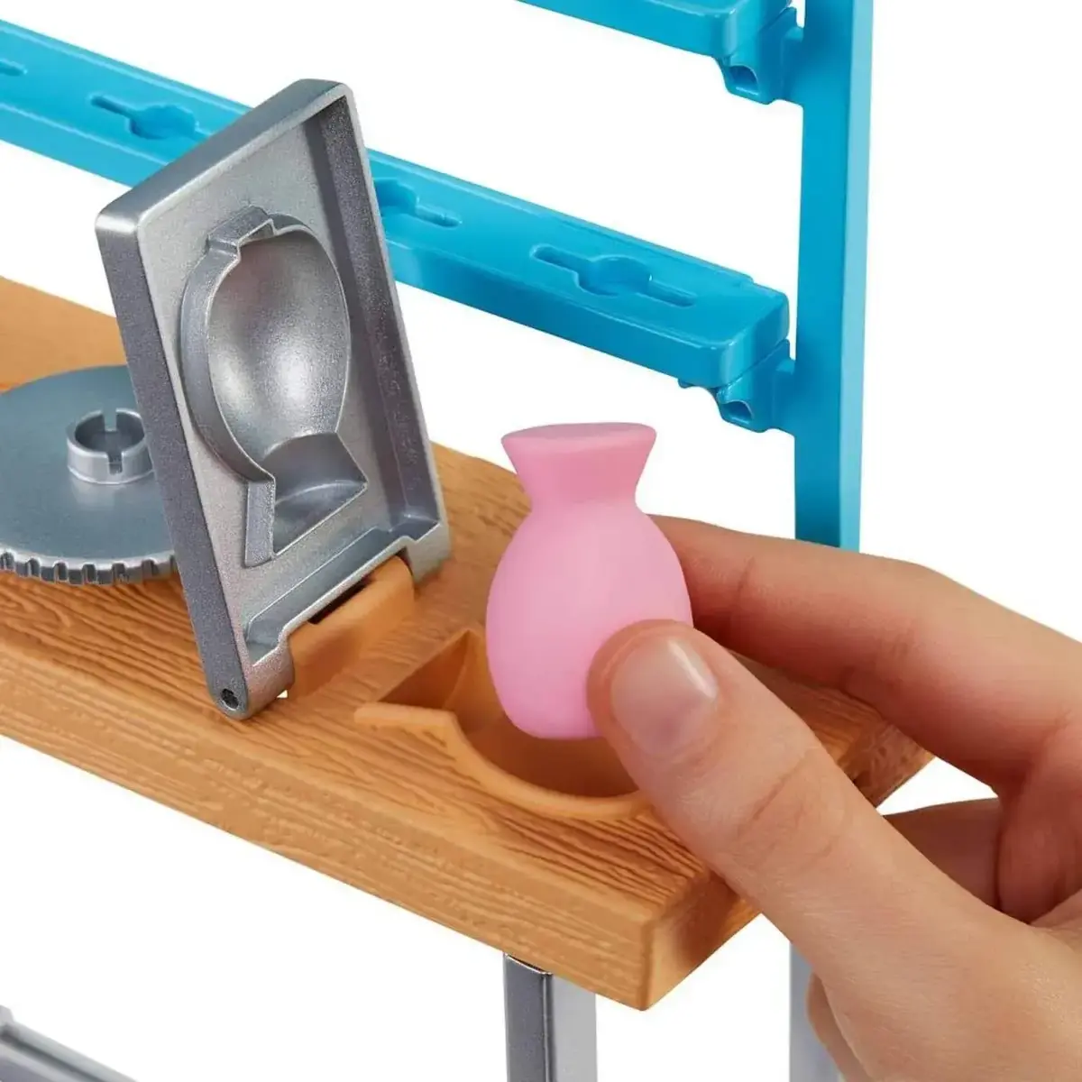 Barbie'nin Sanat Atölyesi Oyun Seti