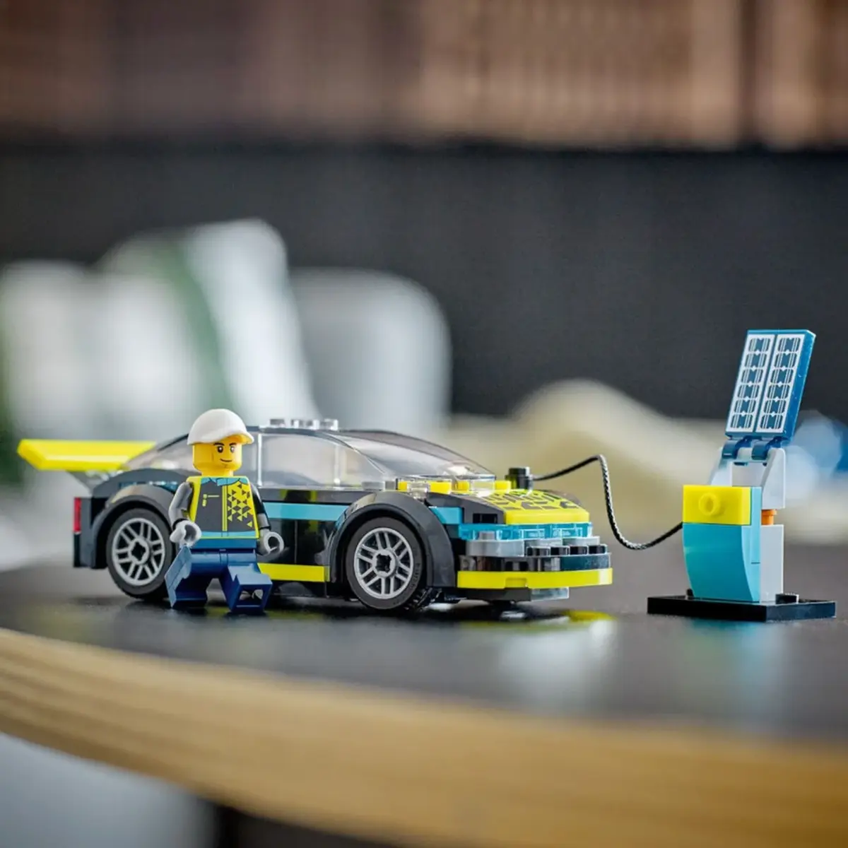 LEGO City Elektrikli Spor Araba 60383