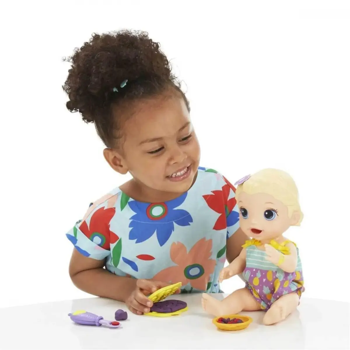 Baby Alive Lily İle Mama Eğlencesi