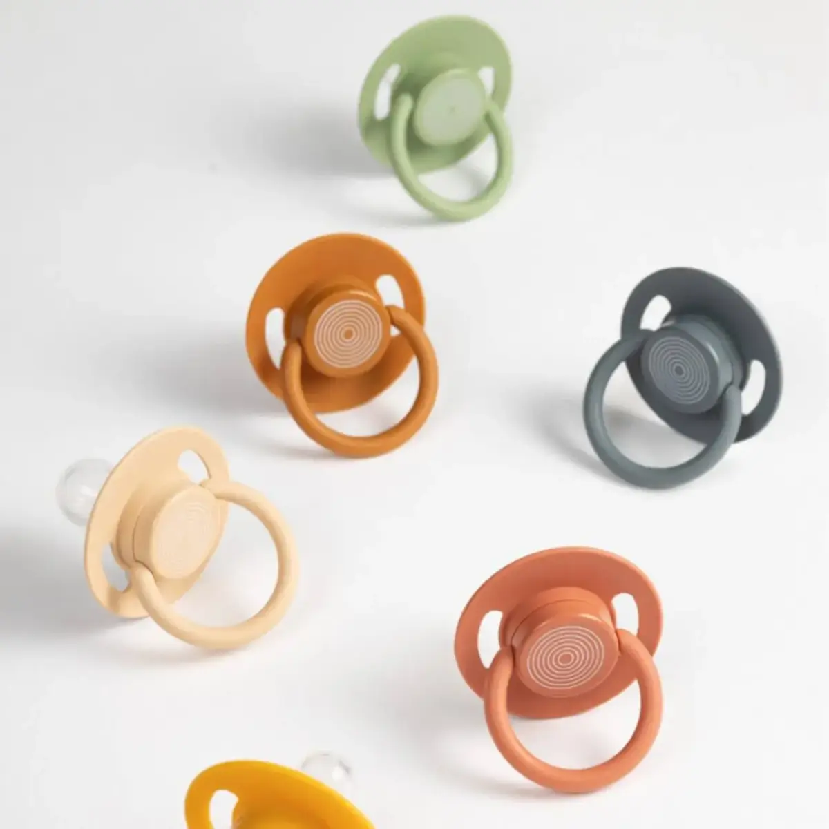 Wee Baby Cool Yuvarlak Uçlu Silikon Emzik No:1 0-6 Ay