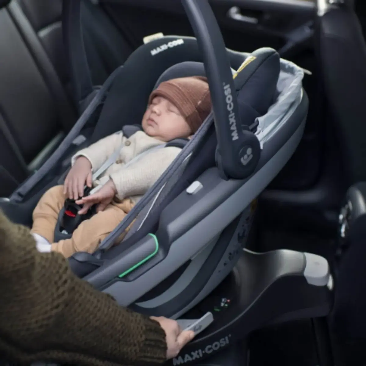 Maxi Cosi Coral 360 Oto Koltuğu 0-13 Kg Essential Black
