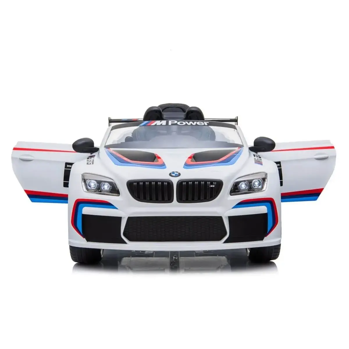 BMW M6 GT3 Akülü Araba White