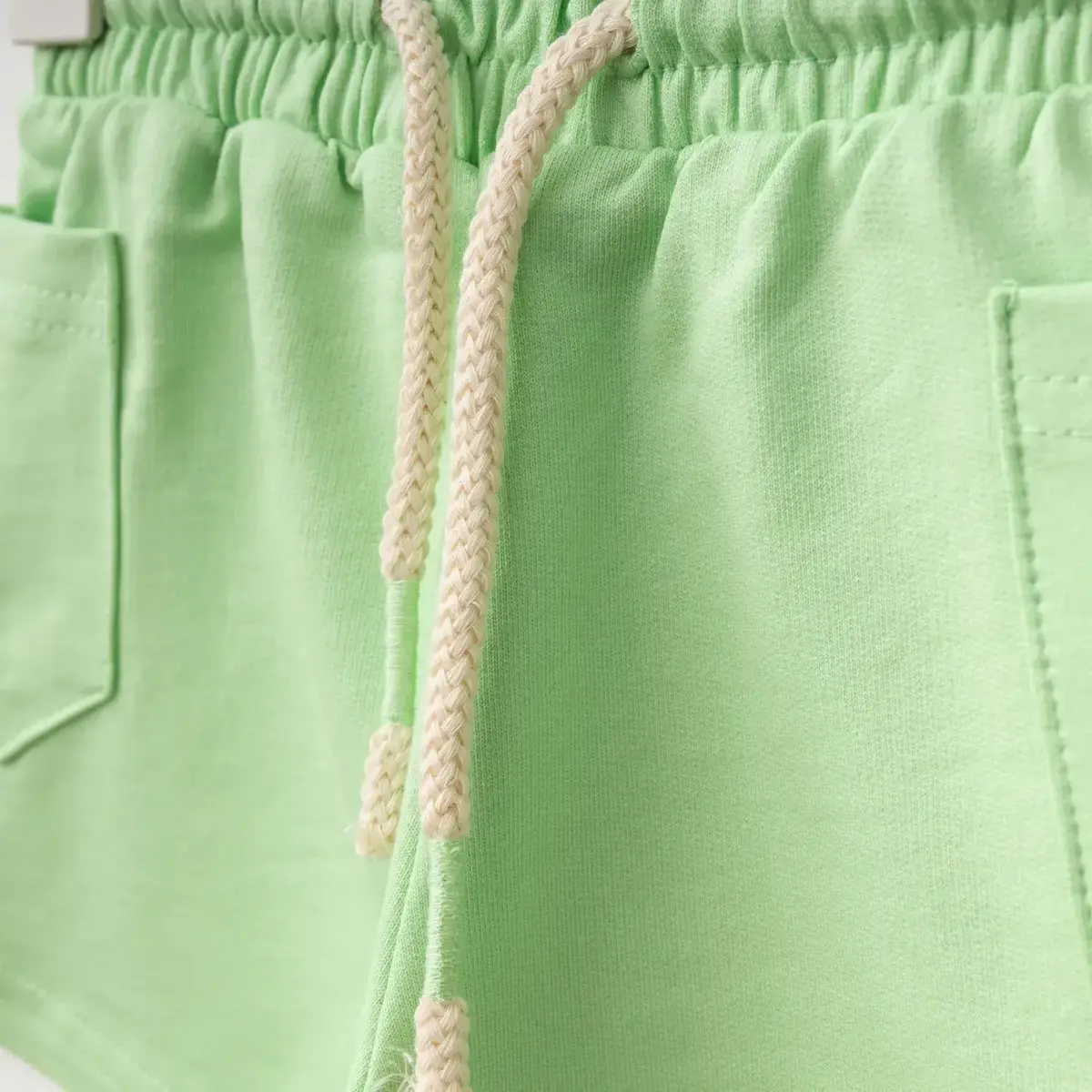 Bebolly Şort Yan Cepli Fıstık Yeşili