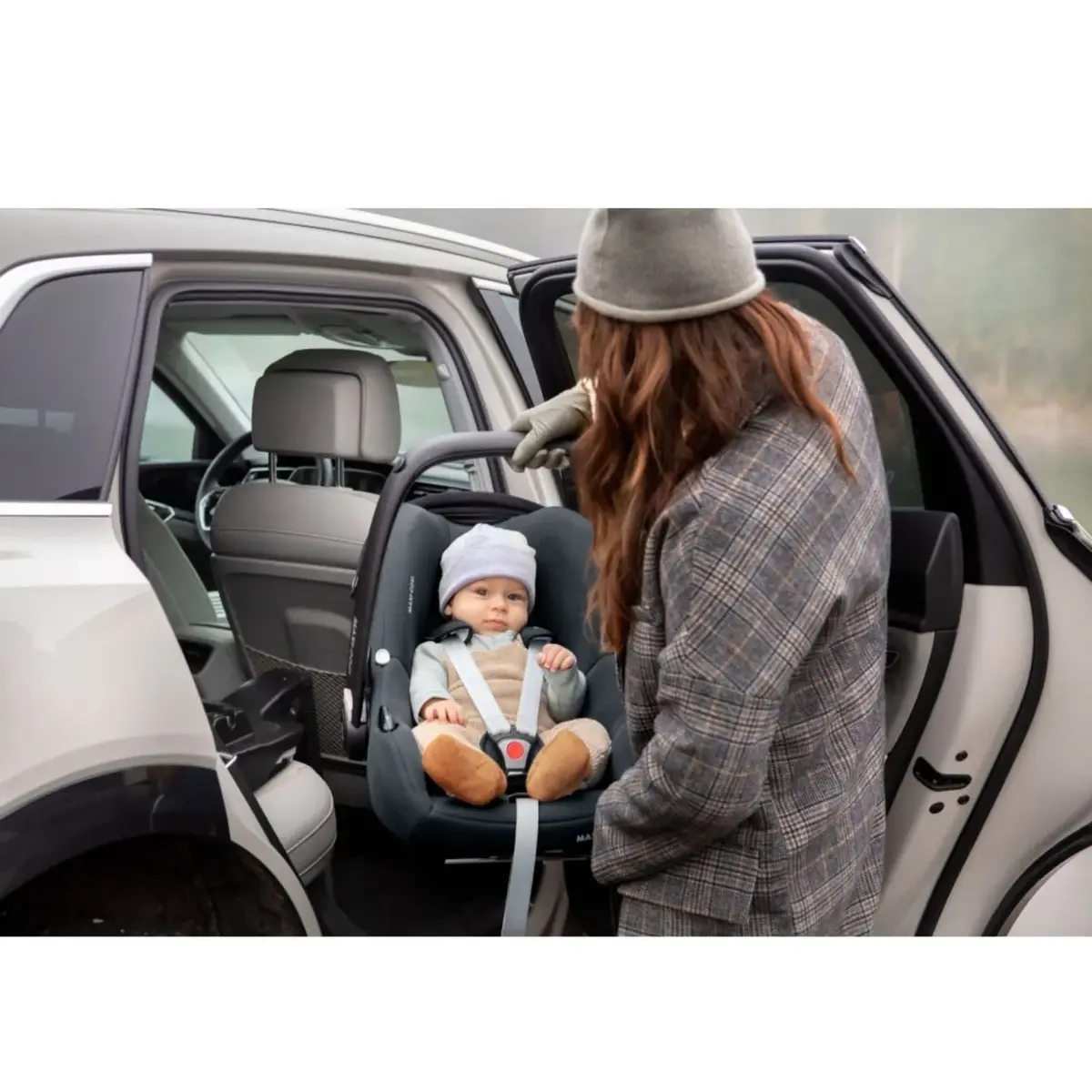 Maxi Cosi CabrioFix I-Size Oto Koltuğu 0-13 Kg Essential Black