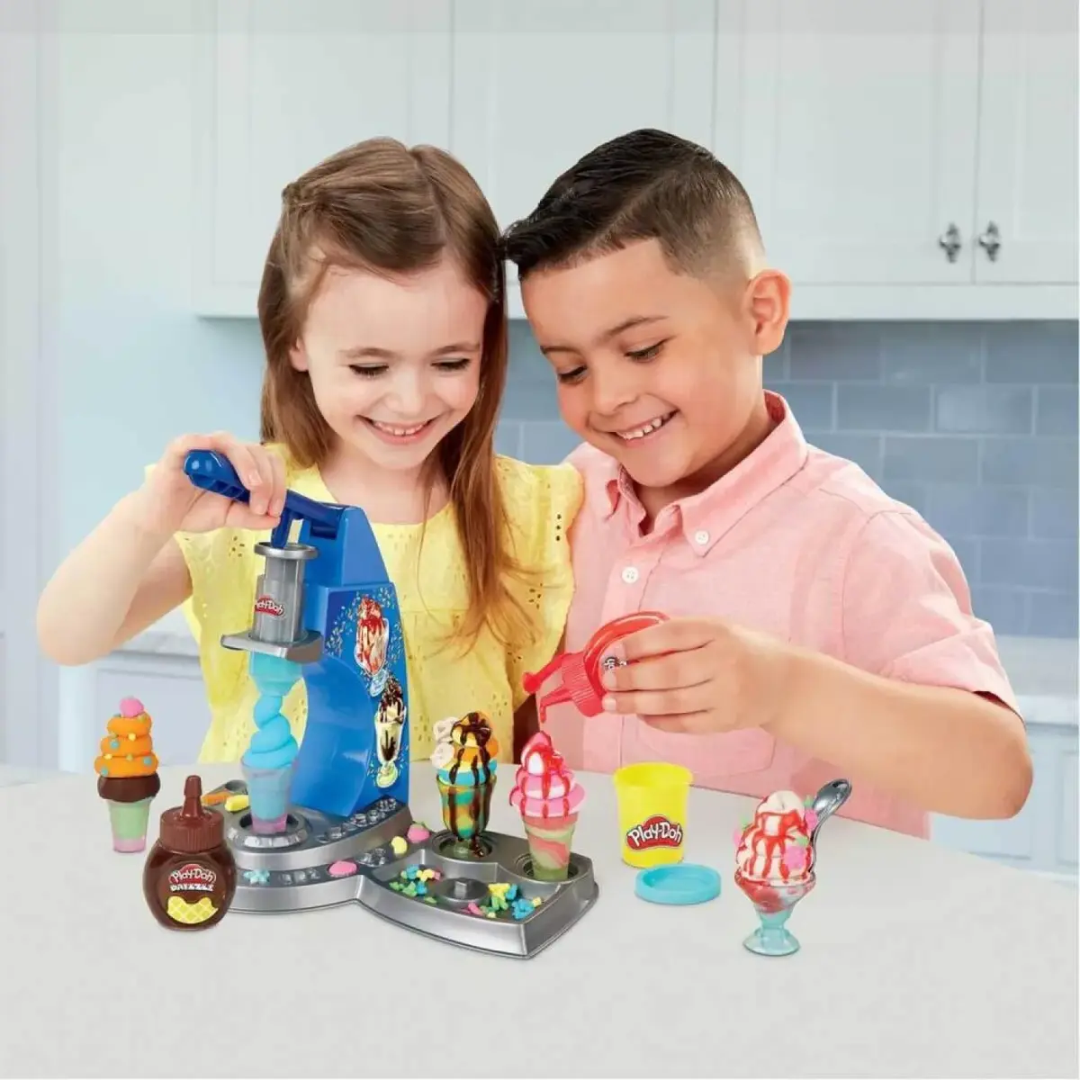 Play-Doh Renkli Dondurma Dükkanım