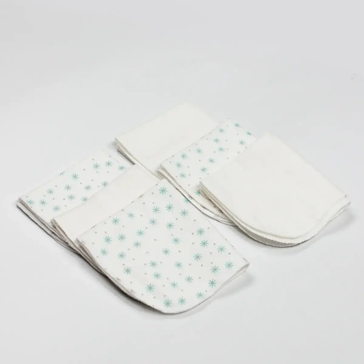 Bistyle Organik Mendil 6lı Stars Kutulu 20x20cm Nil