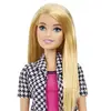 Barbie Kariyer Bebekleri