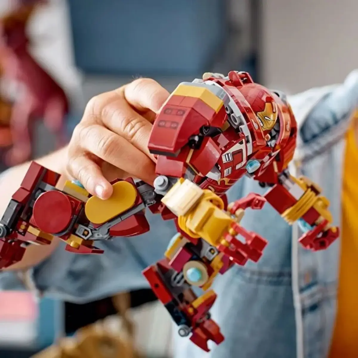 LEGO Marvel Hulkbuster: Wakanda Savaşı Oyuncak Yapım Seti 76247
