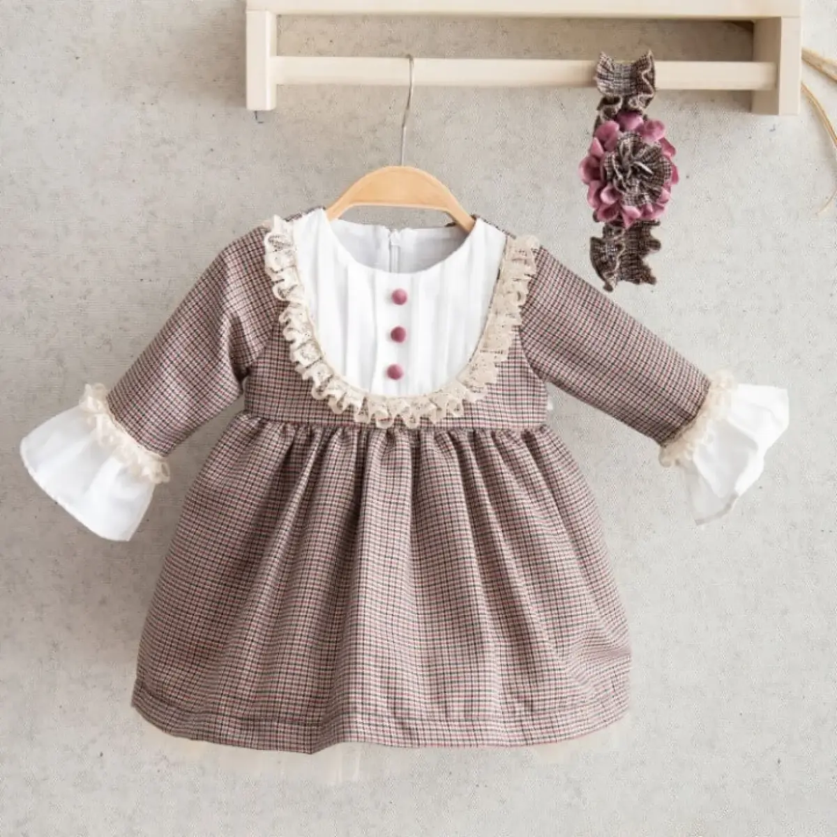 Miomini Elbise Saç Bantlı Simli Kazayağı Robası Düğmeli Bordo