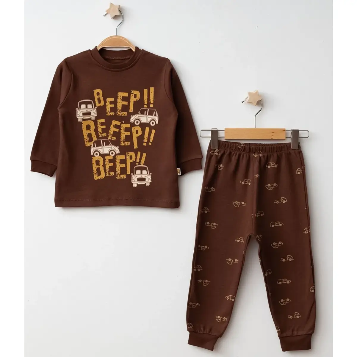 Mini Damla Pijama Takımı Penye Beep Beep Araba Baskılı Çikolata Kahve Mini Damla Pijama Takımı Penye Beep Beep Araba Baskılı Çikolata Kahve