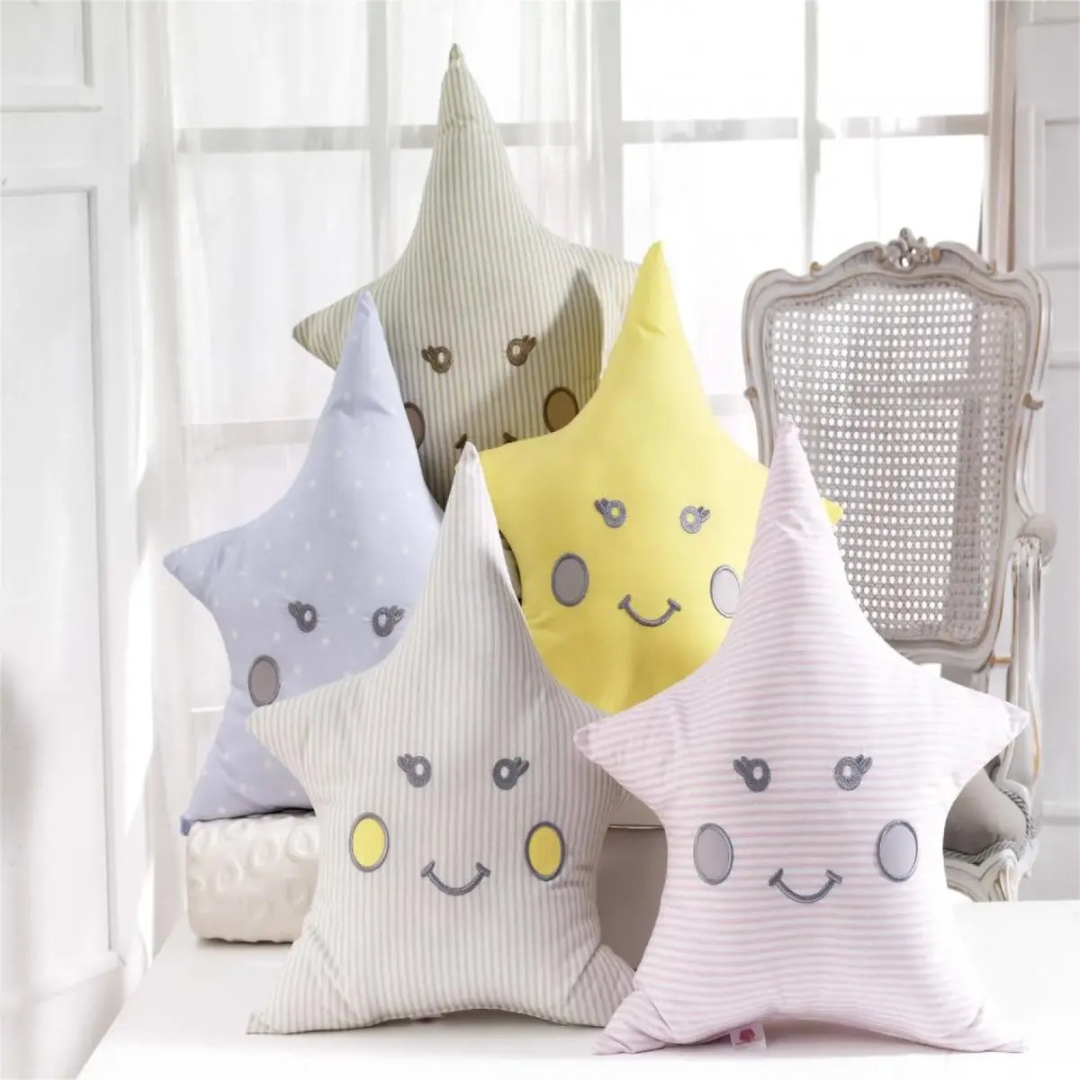 Momishop Bebek Dekoratif Yastık Yıldız Mavi