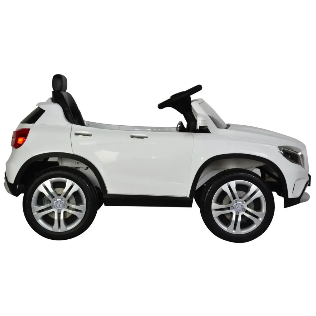 Mercedes - Benz GLA Akülü Jeep Deri Koltuk 12V Beyaz