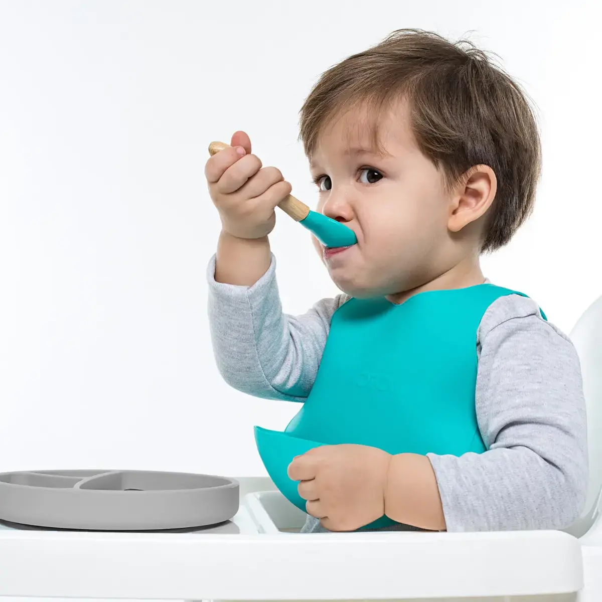 OiOi Porsiyon Vakumlu Mama Tabağı Powder Grey