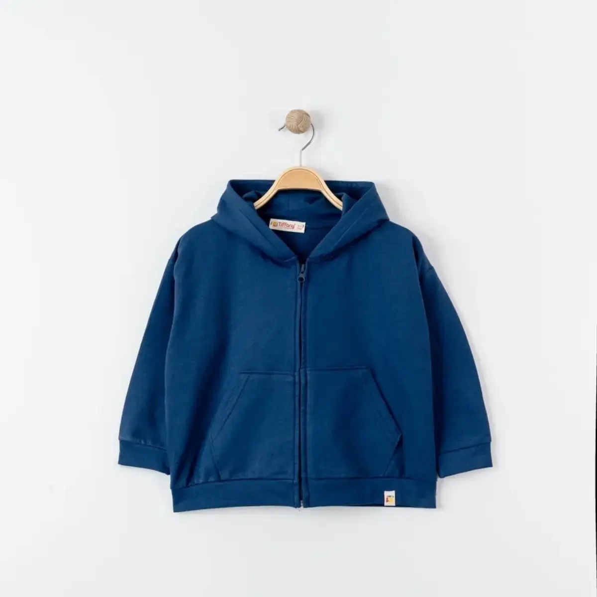 Tiffany Sweatshirt Kapüşonlu Fermuarlı Oversize Theme Lacivert Tiffany Sweatshirt Kapüşonlu Fermuarlı Oversize Theme Lacivert