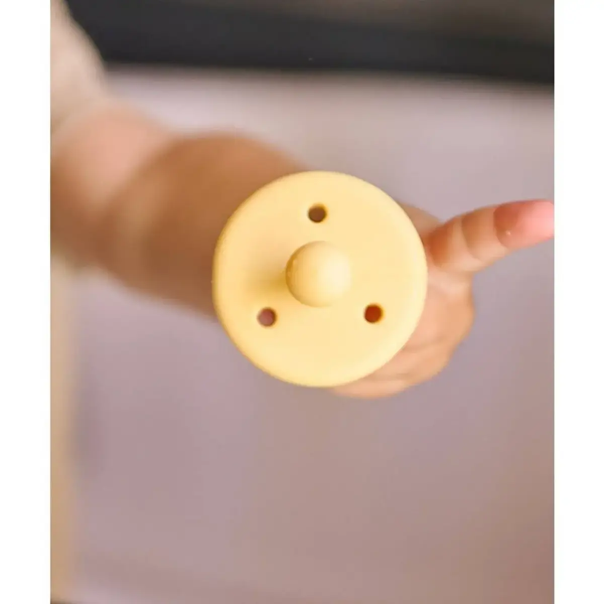 OiOi Emzik 0+ Ay Mellow Yellow