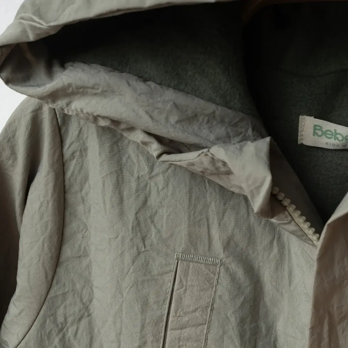 Bebolly Yağmurluk Kapaklı Cep Yeşil