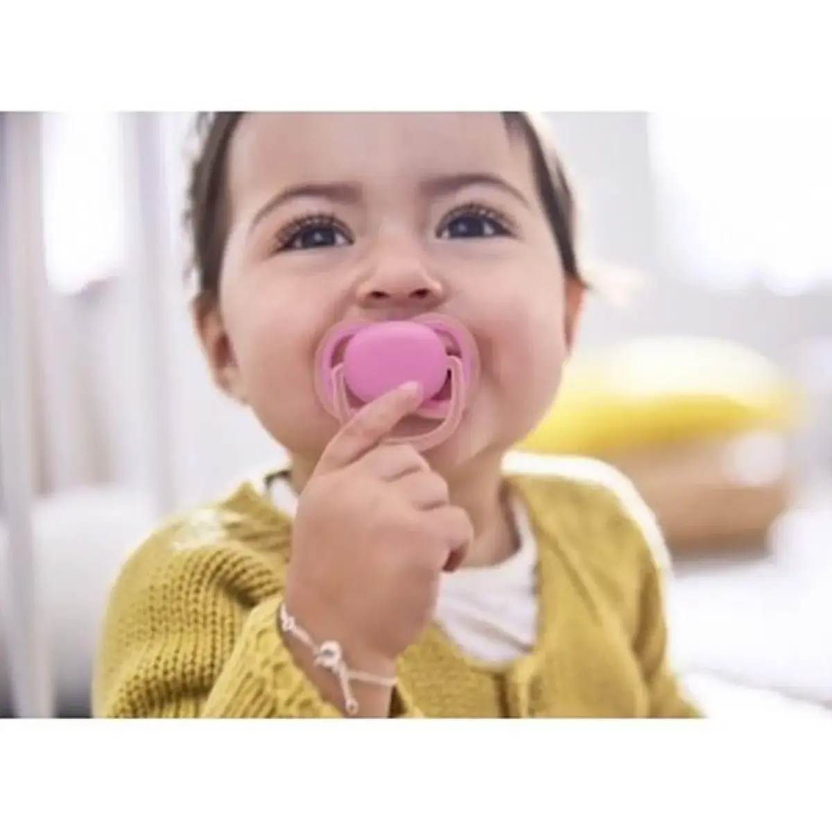 Philips Avent SCF245/22 Ultra Air Silikon Emzik 6-18 Ay Renkli Kız