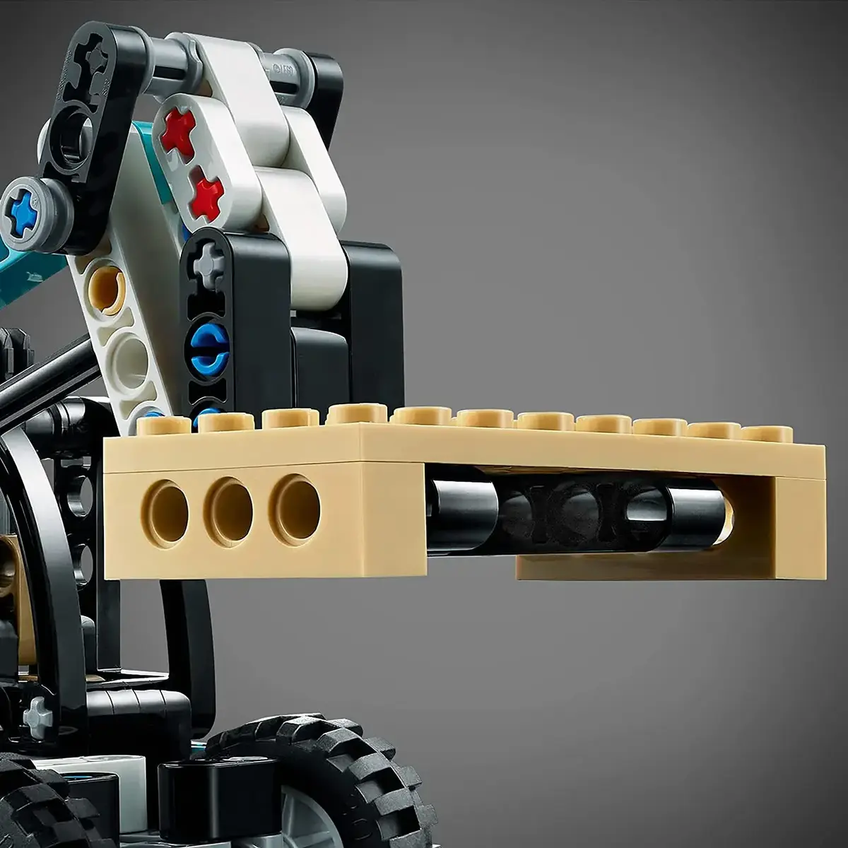LEGO Technic Teleskopik Yükleyici 42133