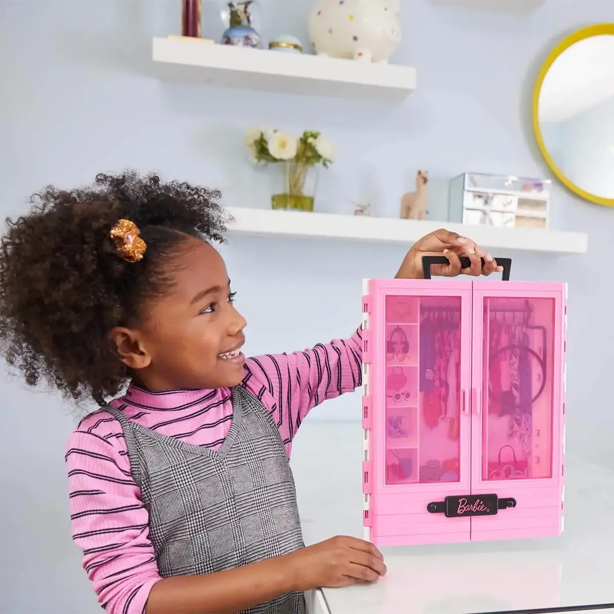 Barbie'nin Pembe Gardırobu (Yeni)