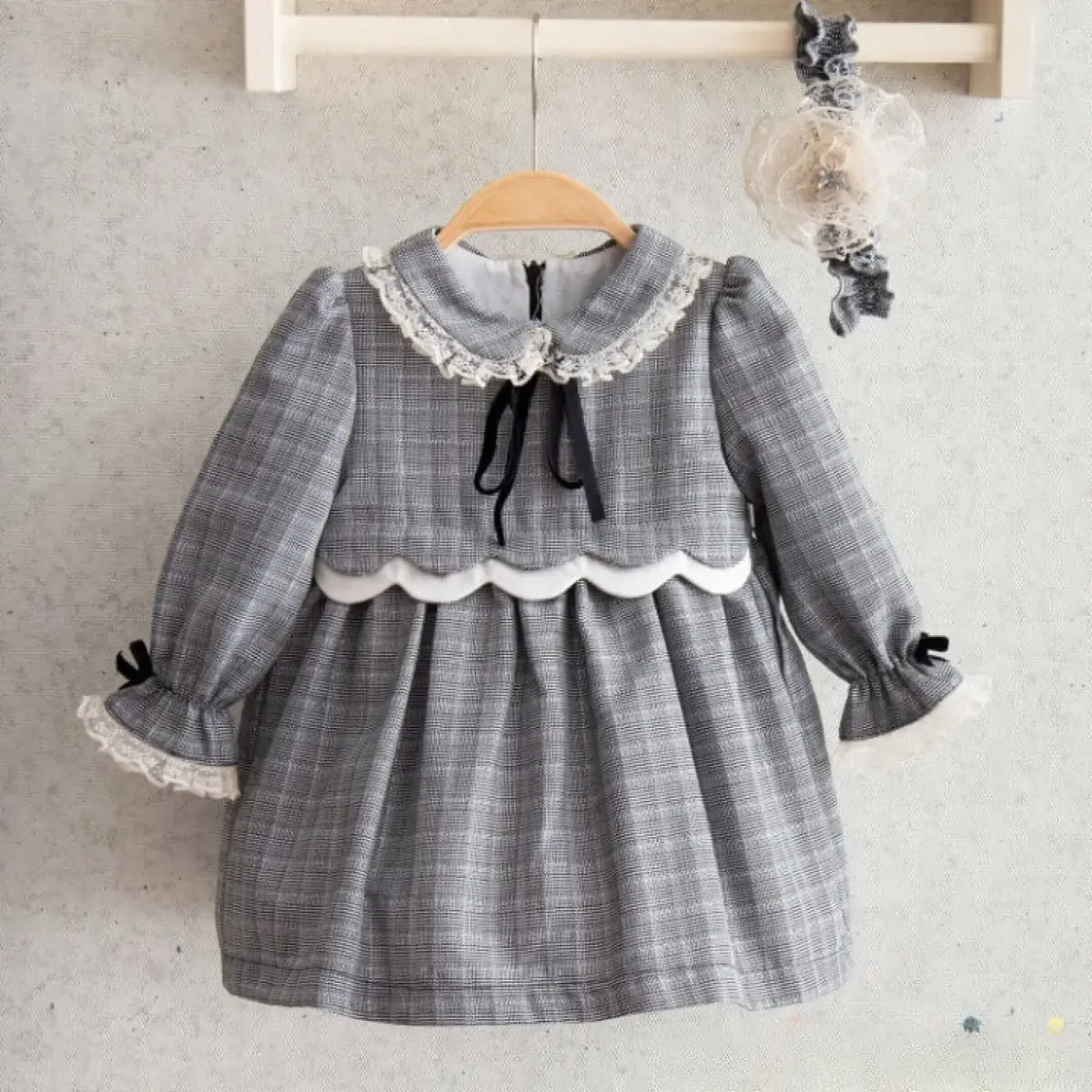 Miomini Elbise Yakalı Dantelli Windy Gri