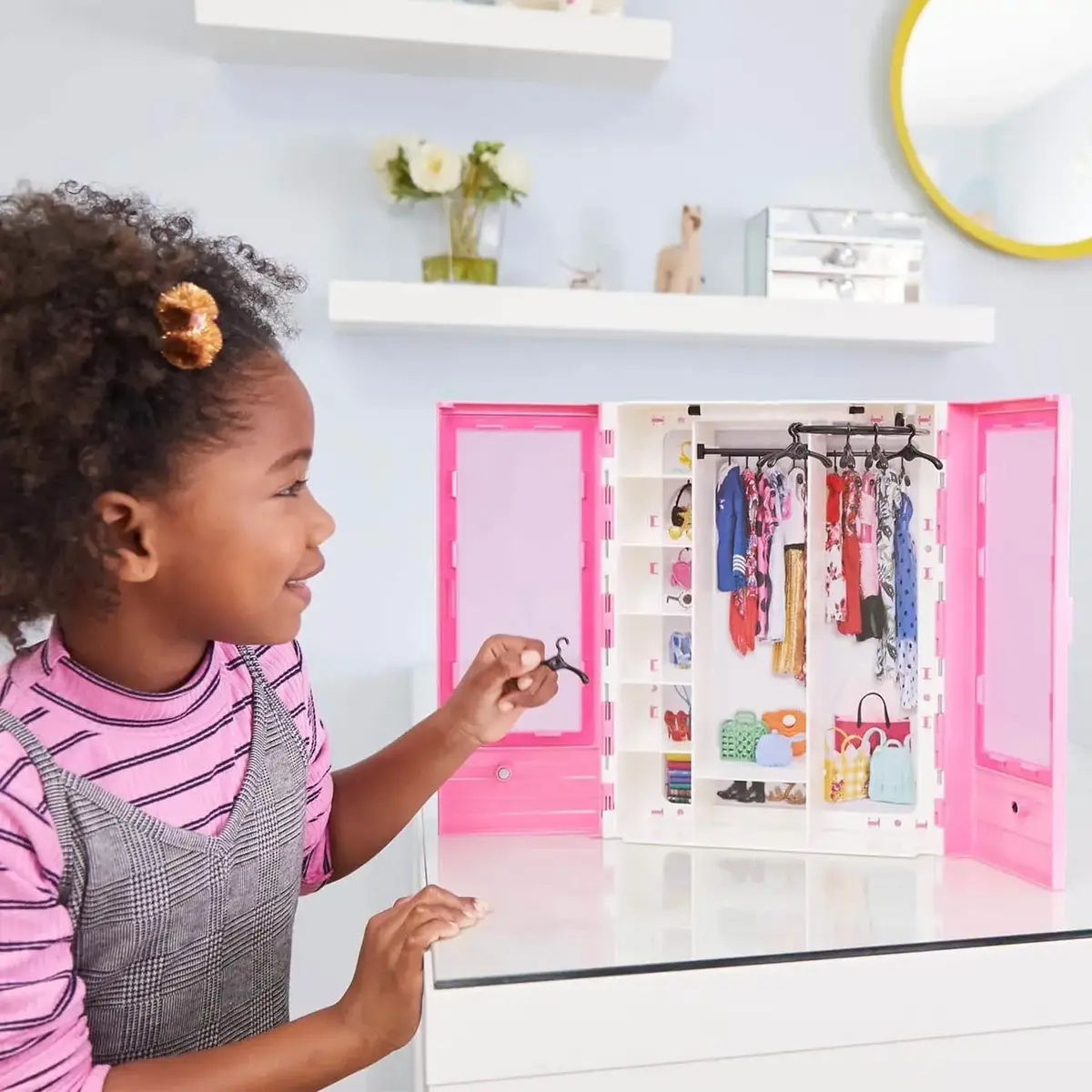 Barbie'nin Pembe Gardırobu (Yeni)