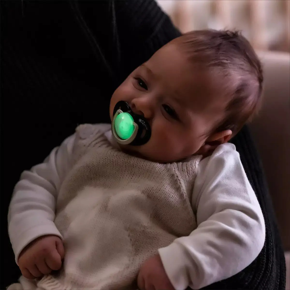 Mamajoo Silikon Emzik 2li Gece ve Gündüz & Sterilizasyon Saklama Kutusu 6+ Ay Black Pearl
