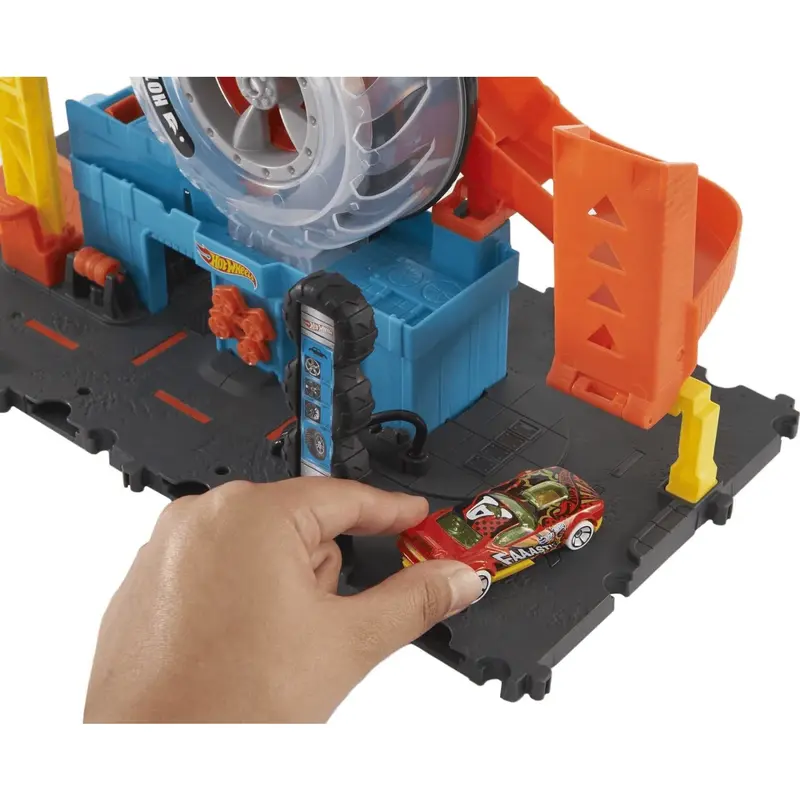 Hot Wheels Tekerlek Kulesi Pisti