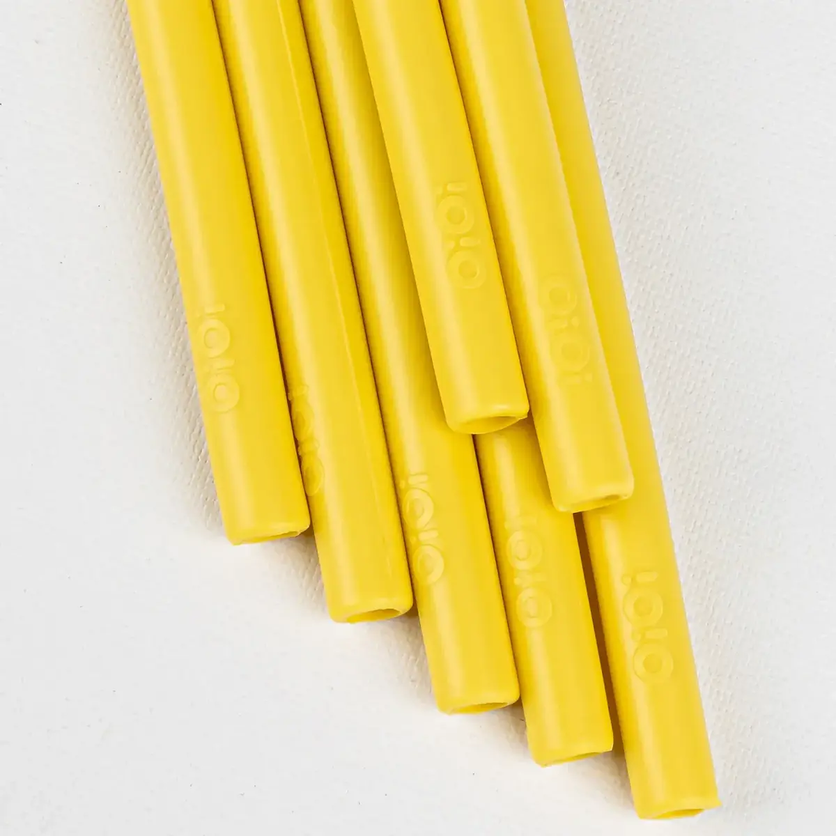 OiOi Pipet 10Lu Bitter Black - Bee Yellow