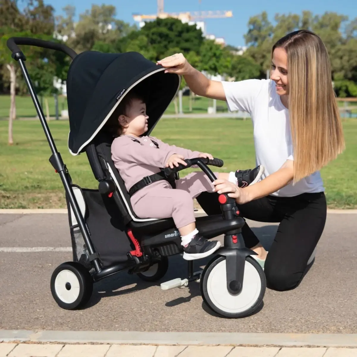 SmarTrike STR3 Plus 5’i 1 Arada Üç Tekerlekli Bebek Bisikleti - Red