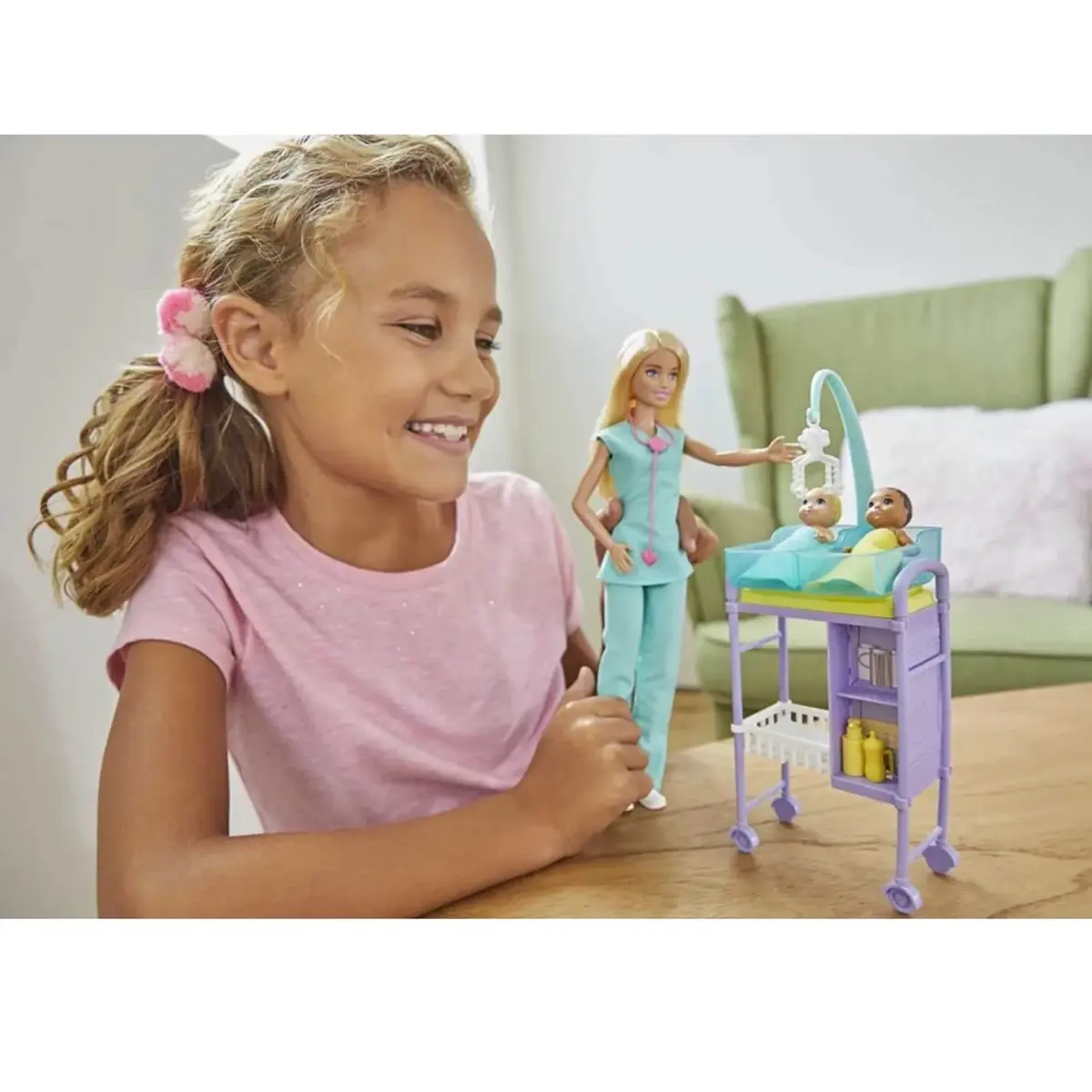 Barbie ve Meslekleri Oyun Setleri