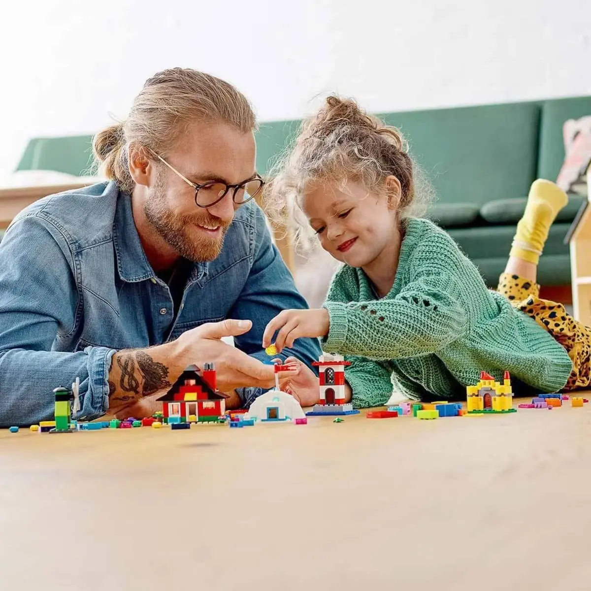 LEGO Classic Yapım Parçaları ve Evler 11008
