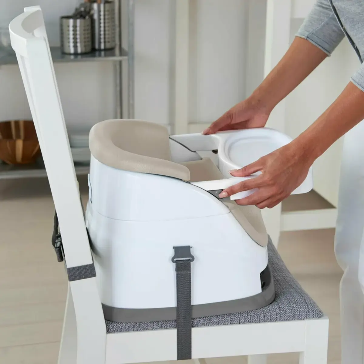 Ingenuity Baby Base Portatif Mama Sandalyesi Cashmere
