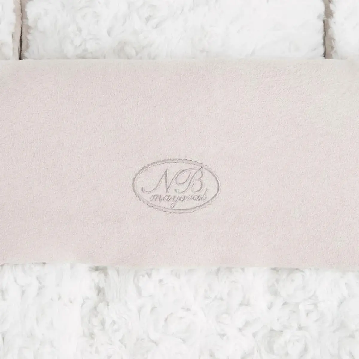 Mayoral Puset Örtüsü Kırık Beyaz