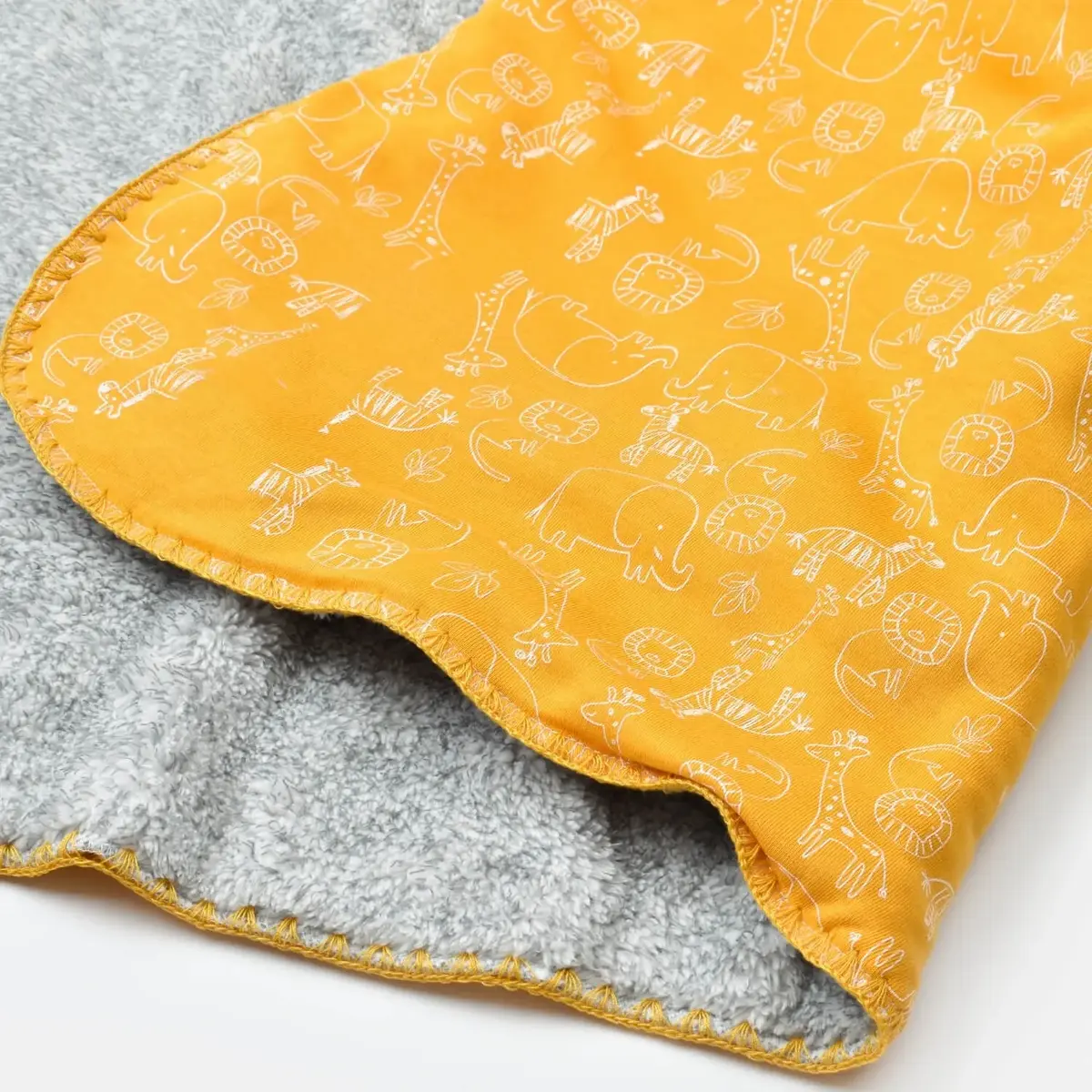 Bibaby Battaniye Zoo Is Good Old Gold Bibaby Battaniye Zoo Is Good Old Gold